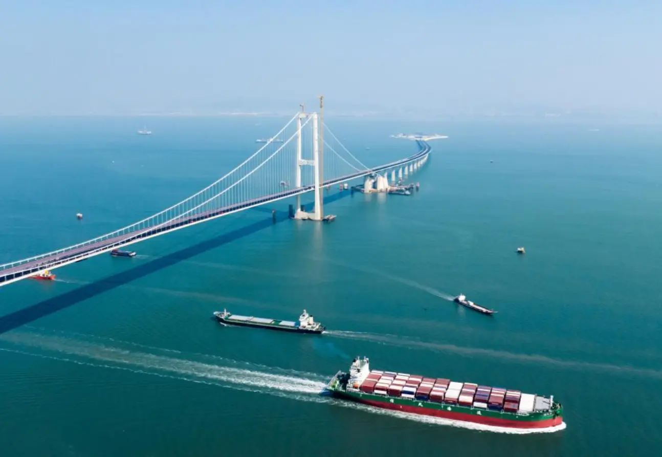 深中通道的建造历程