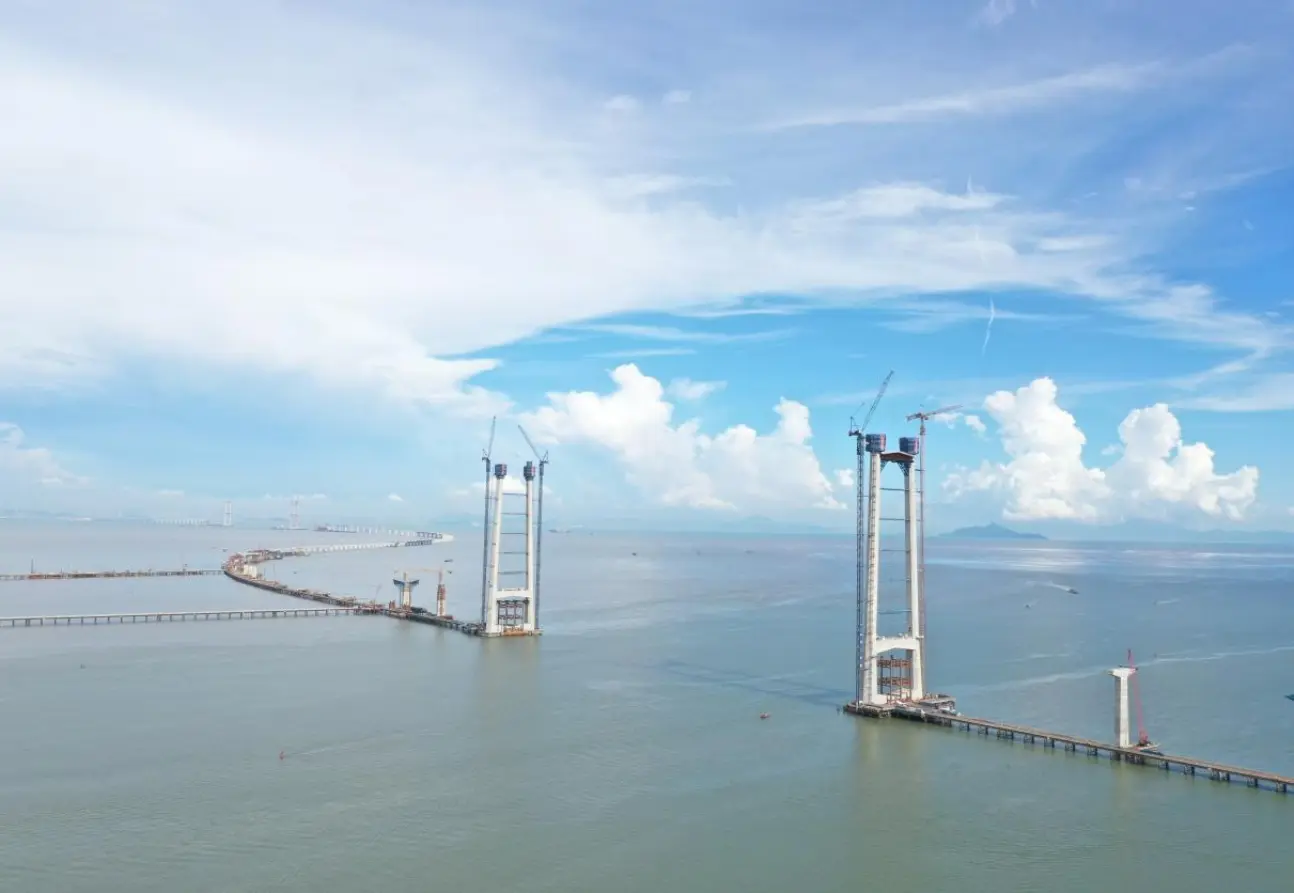 深中通道的建造历程